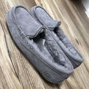 UGG women’s Ansley slipper Lighthouse